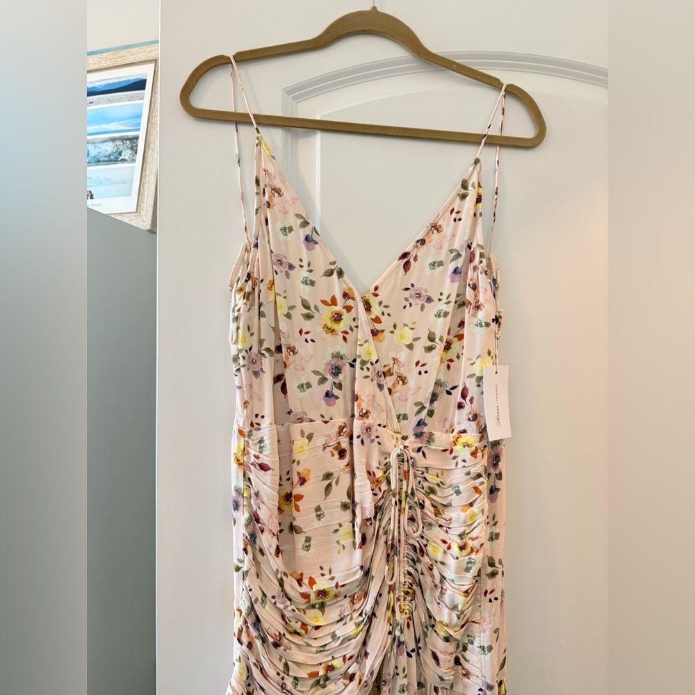 NWT LOVERS AND FRIENDS THE LEANNE MAXI DRESS - Picture 10 of 10